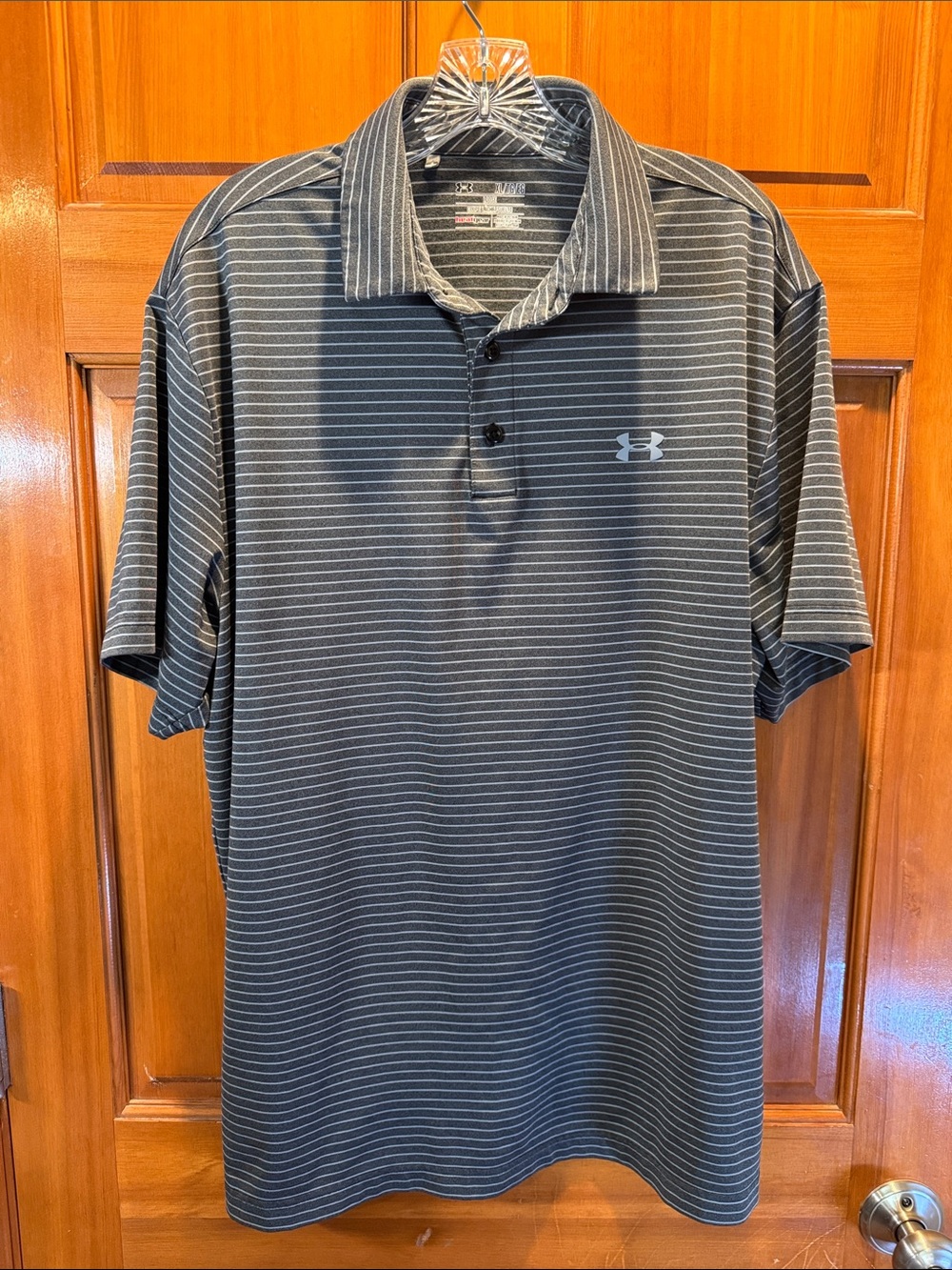 Under Armour Men’s Black and Gray Striped Polo Loose Fit XL